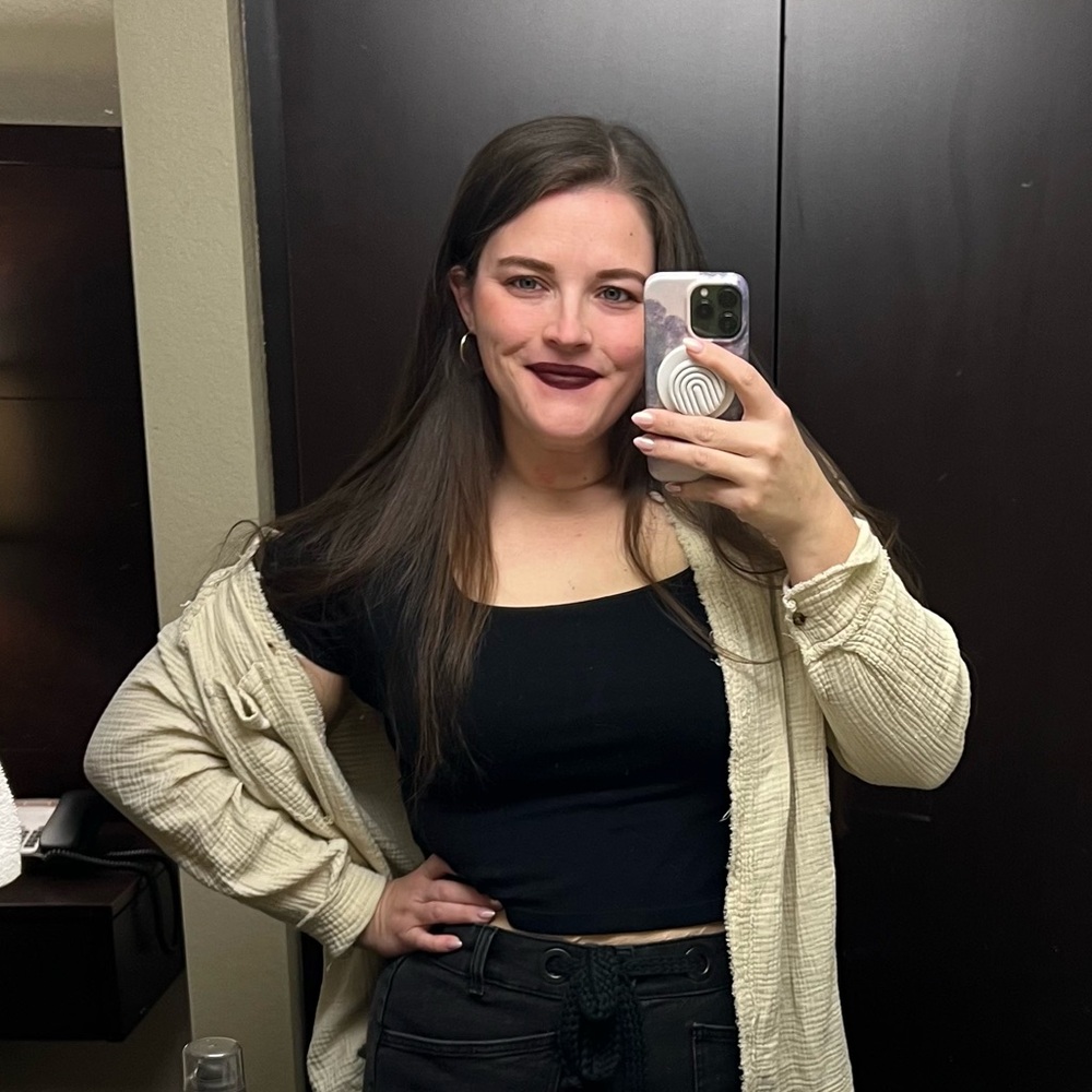 Meet your Posher, Emma